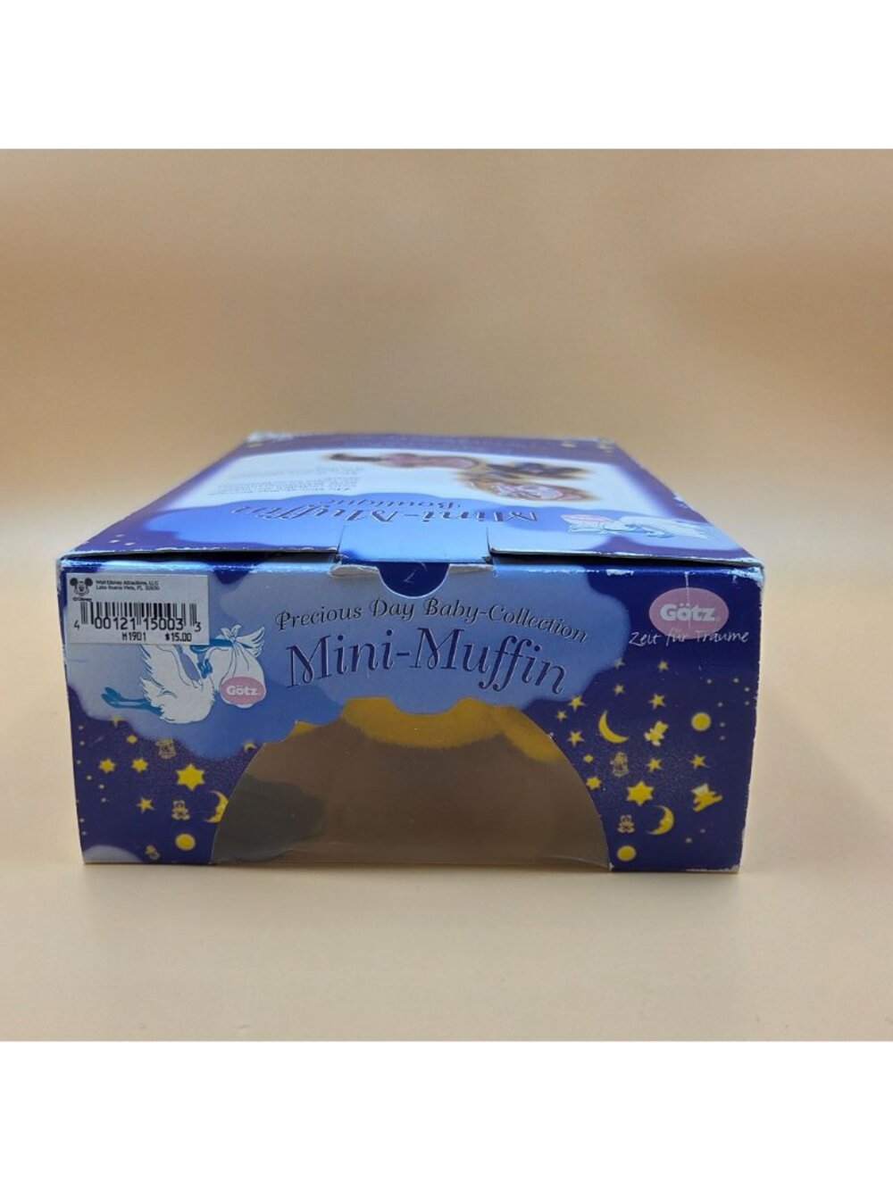 Götz Mini Muffin Winnie the Pooh Disney Theme Park Exclusive German Doll - Picture 5 of 16